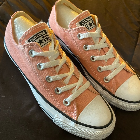 Ladies Converse All Star pink US size 6 - Picture 2 of 5